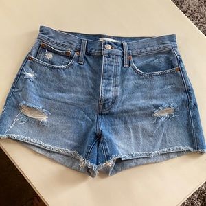Madewell Curvy Relaxed Denim Shorts